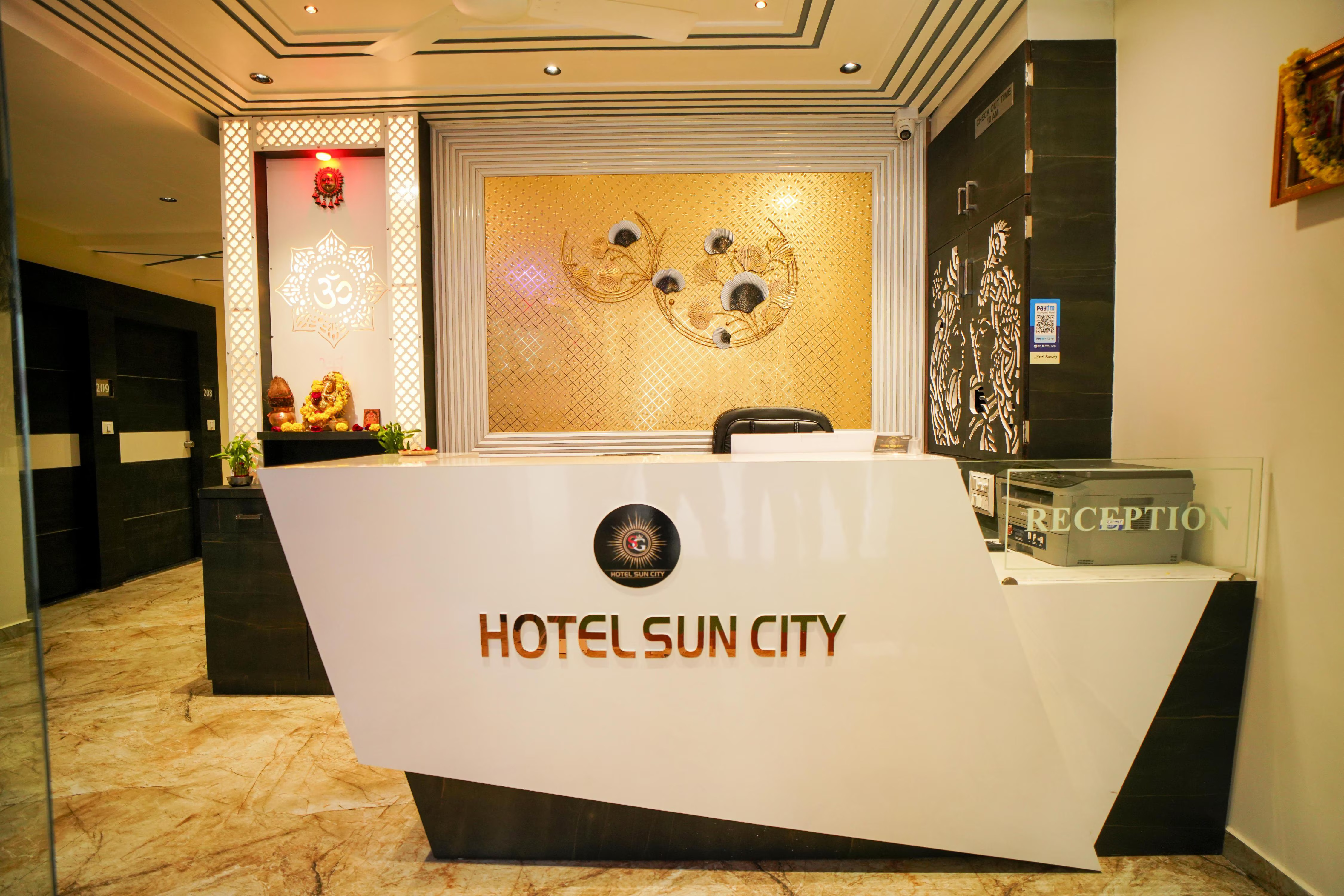 Hotel Suncity image