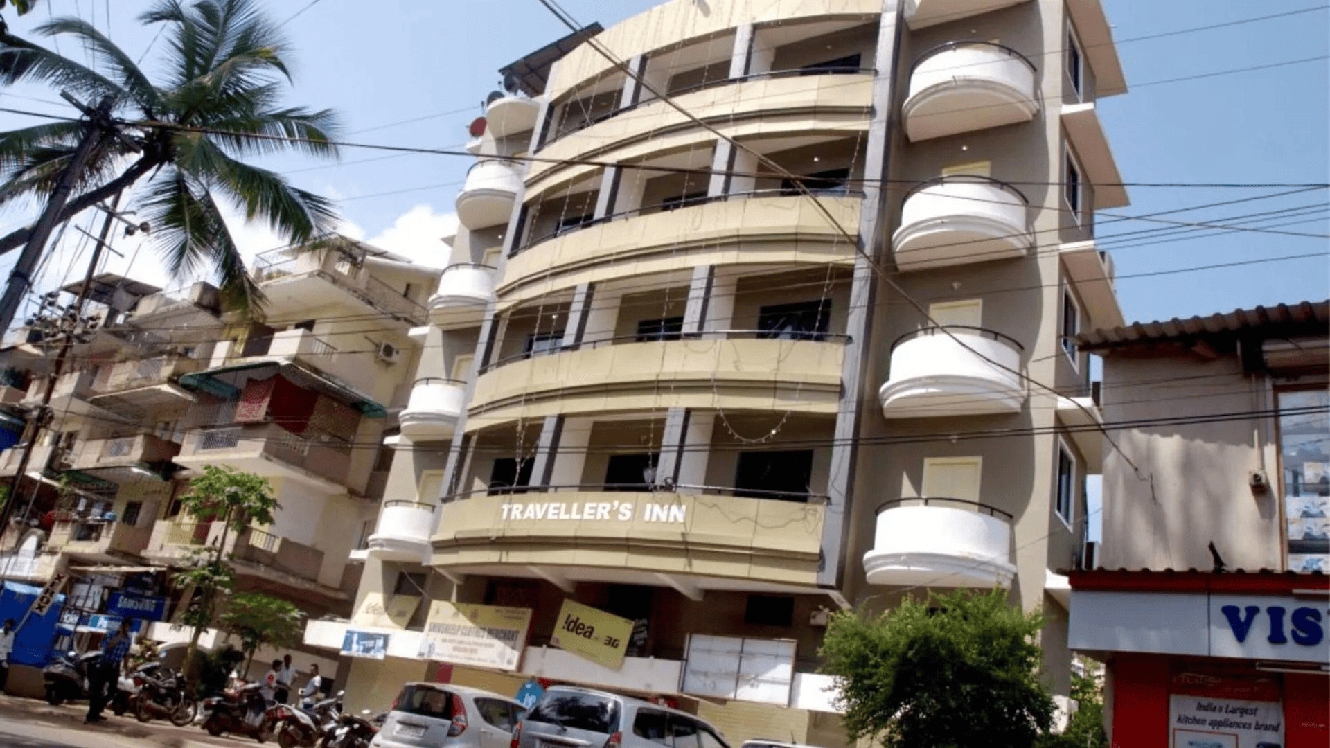 Hotel Travellers Inn img