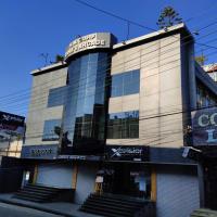 Xcelsior Hotel image